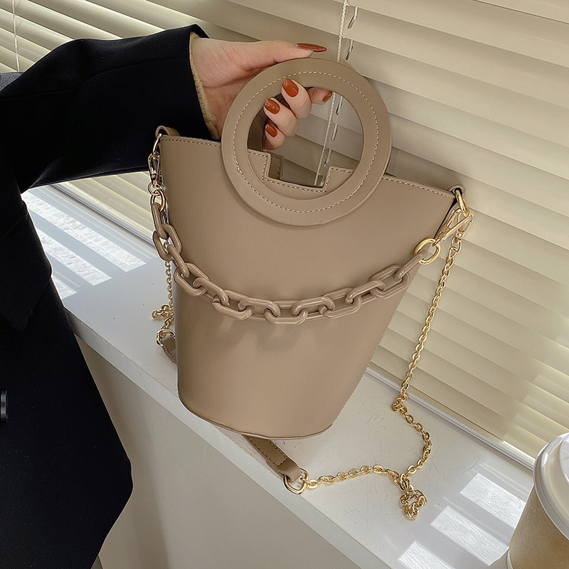 Double chain bucket bag with zipper, Brown zegher